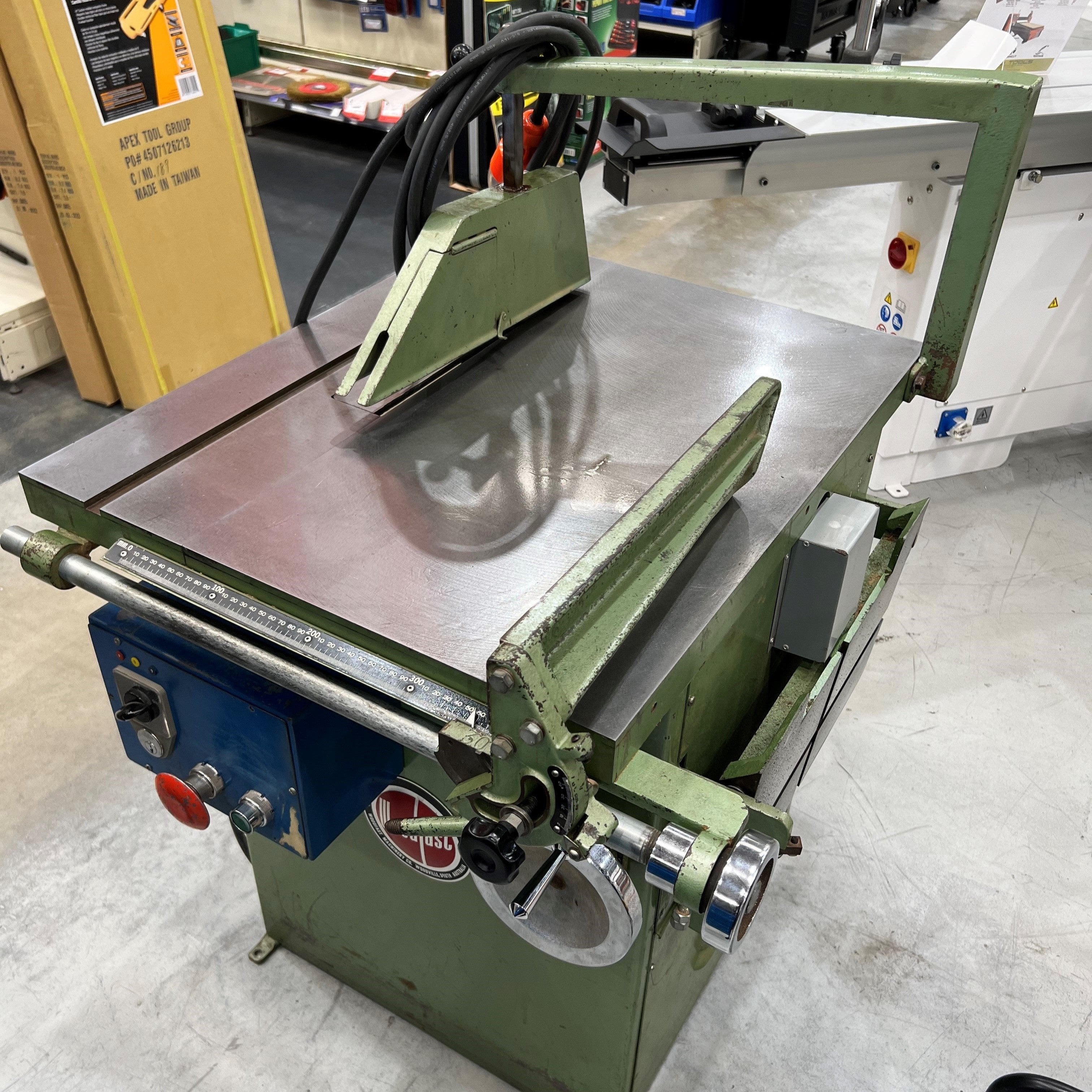 *Pre Loved* 300mm Table Saw 415V CS300 by Woodfast