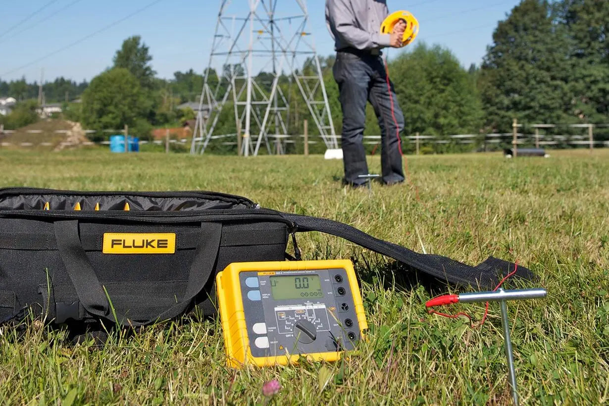 Fluke GEO Earth Ground Resistance Meter 1623-2