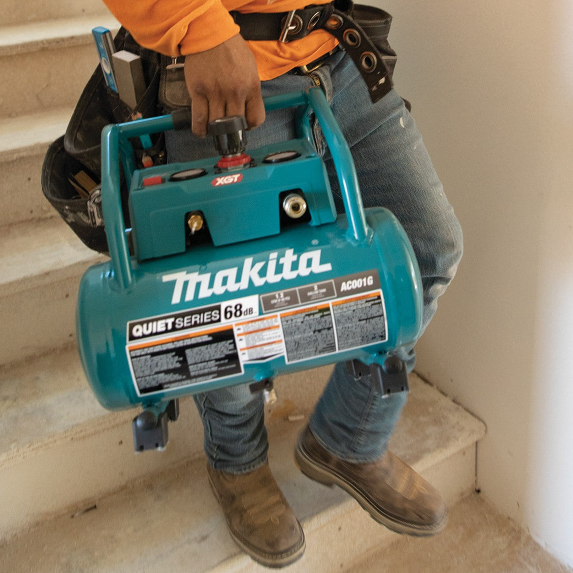 40V Max Brushless Air Compressor Bare (Tool Only) AC001GZ by Makita