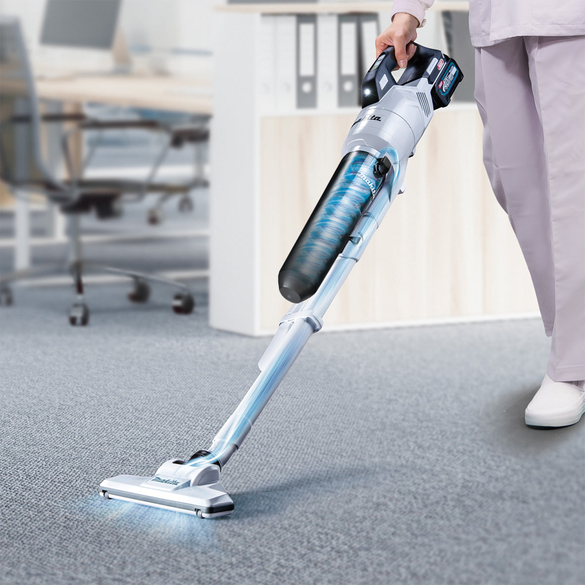 Makita 40V Max Brushless Stick Vacuum CL003GZ11