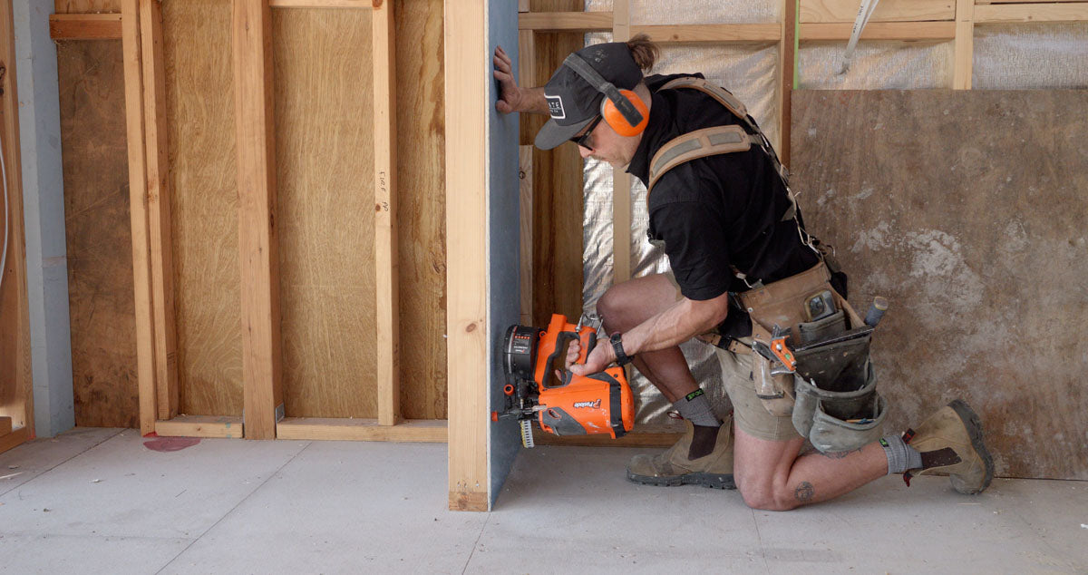 Paslode CoilMaster™ IM50s Cordless Gas Coil Nailer B50001