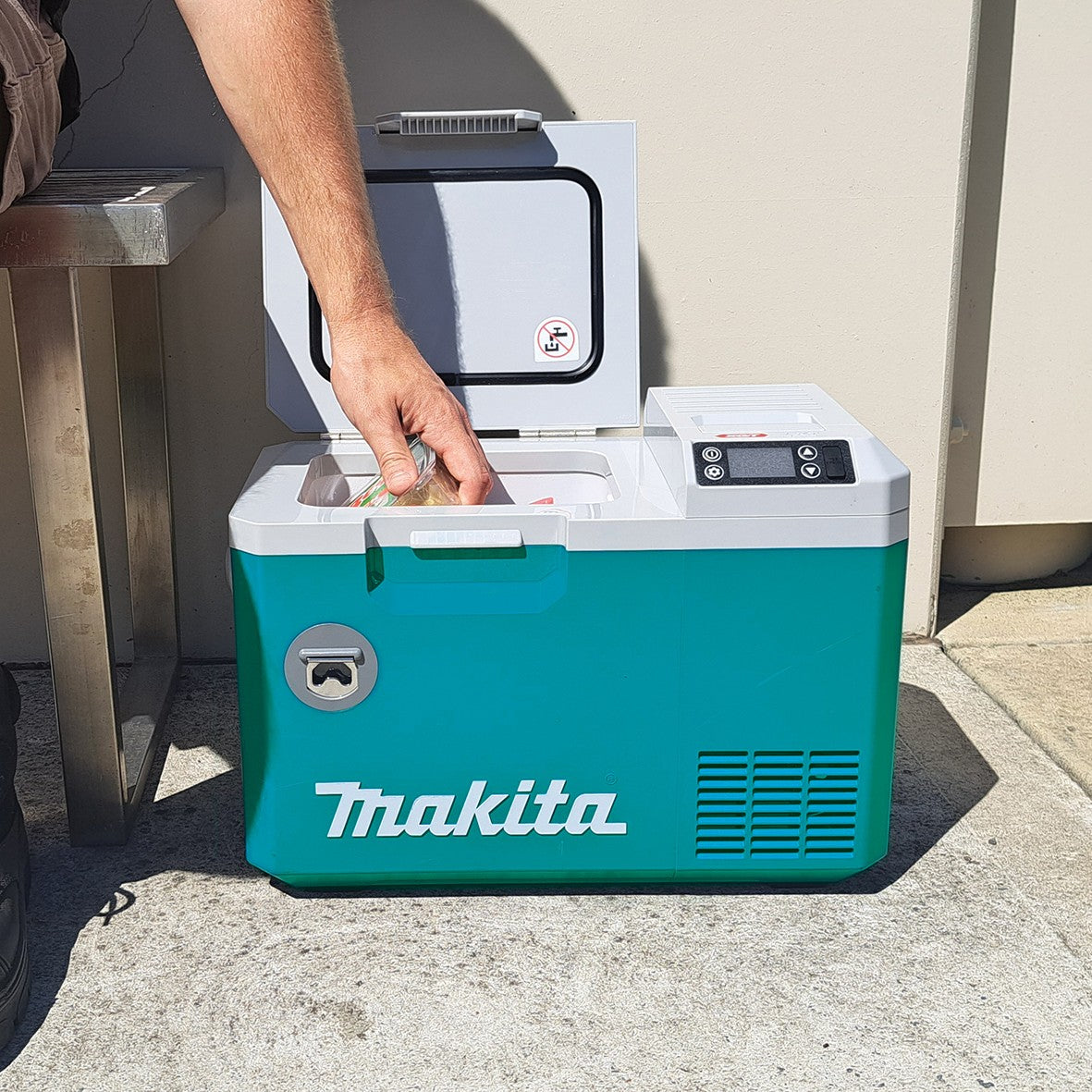 40V Max / 18V 7L Cooler & Warmer - CW003GZ01 by Makita