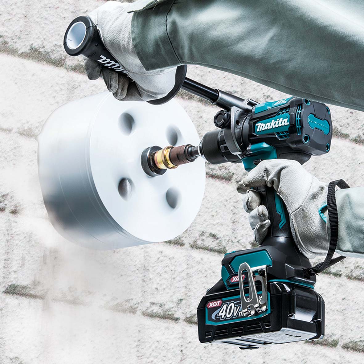 Makita 40V Max Brushless Driver Drill Kit DF001GM201