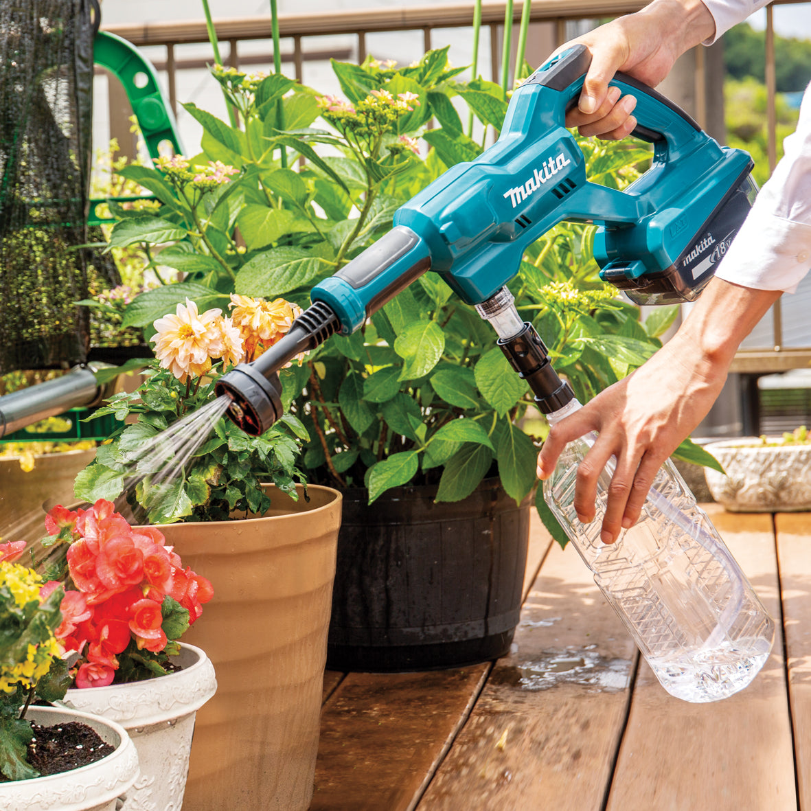 Makita 18V Cordless Pressure Washer Skin DHW180Z01