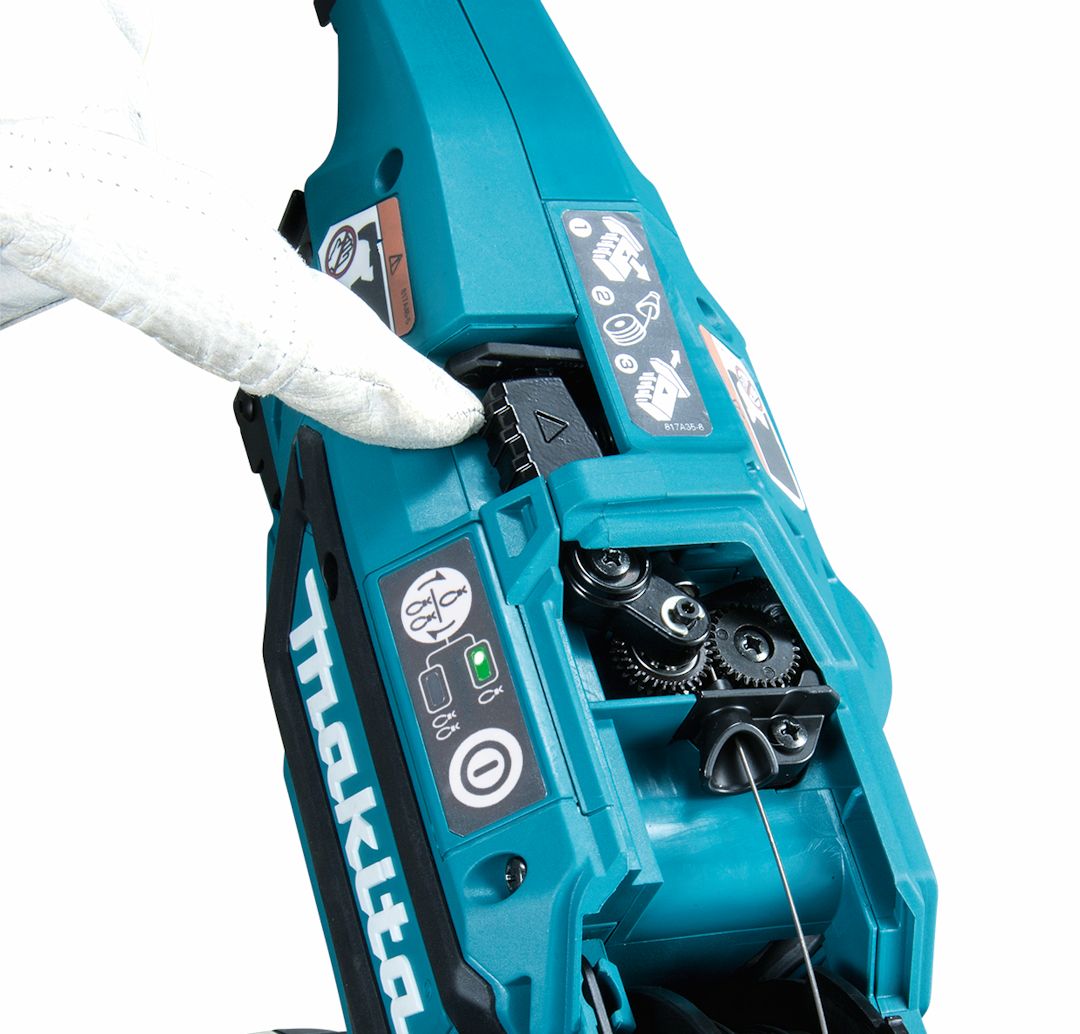 Makita 18V Brushless Rebar Tying Tool Bare Skin DTR180ZKX1