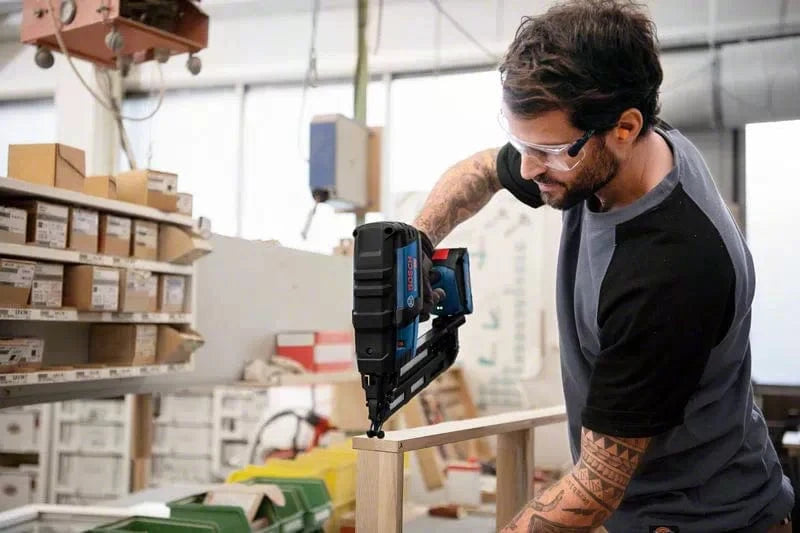 Cordless Nail Gun 18V 32 64mm GNH18V 64M by Bosch