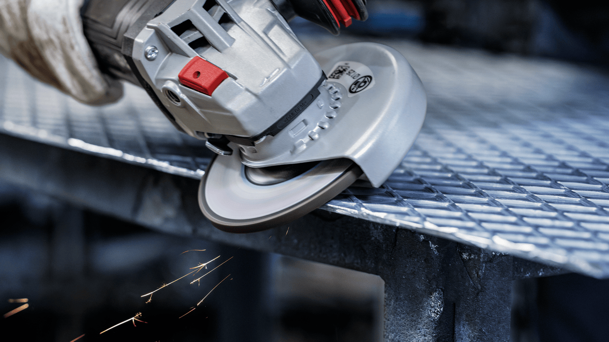 Bosch Pro Metal Bonded Grinding Disc 125 x 6 x 22.23mm 2608603182