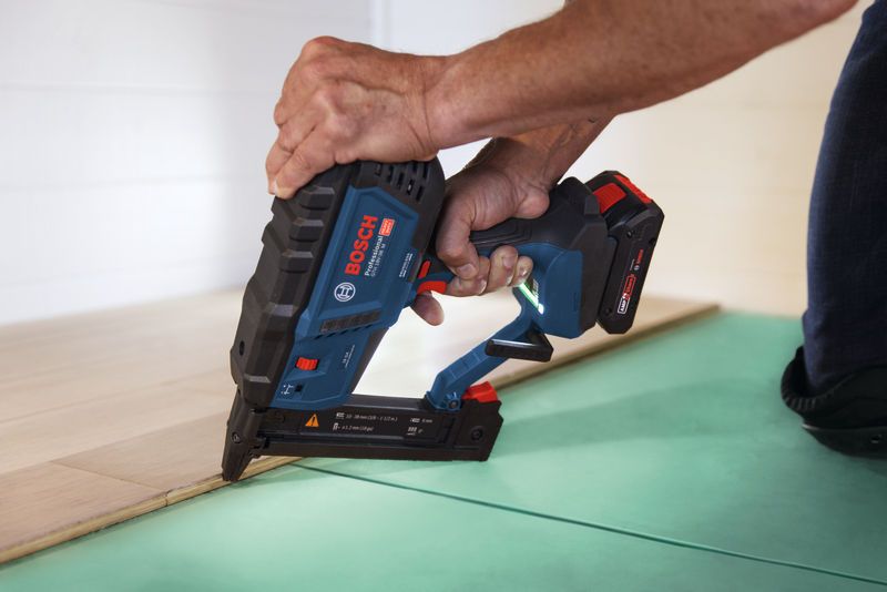 Bosch  Professional Cordless Wood Stapler Bare (Tool Only) GTH 18V-38 M (0601482500)