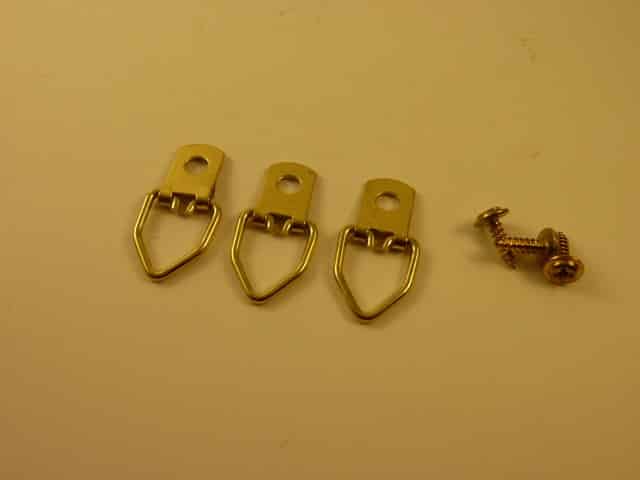 10Pce Brass Plated Picture Hooks PH02