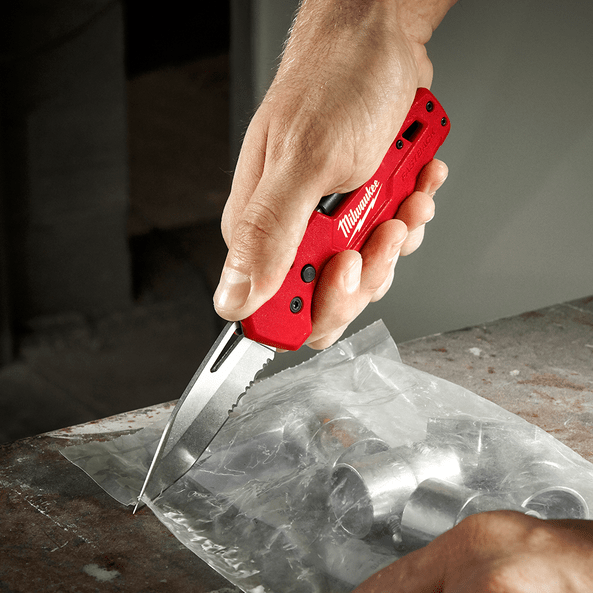 FASTBACK Multi Function Knife 48221540 by Milwaukee