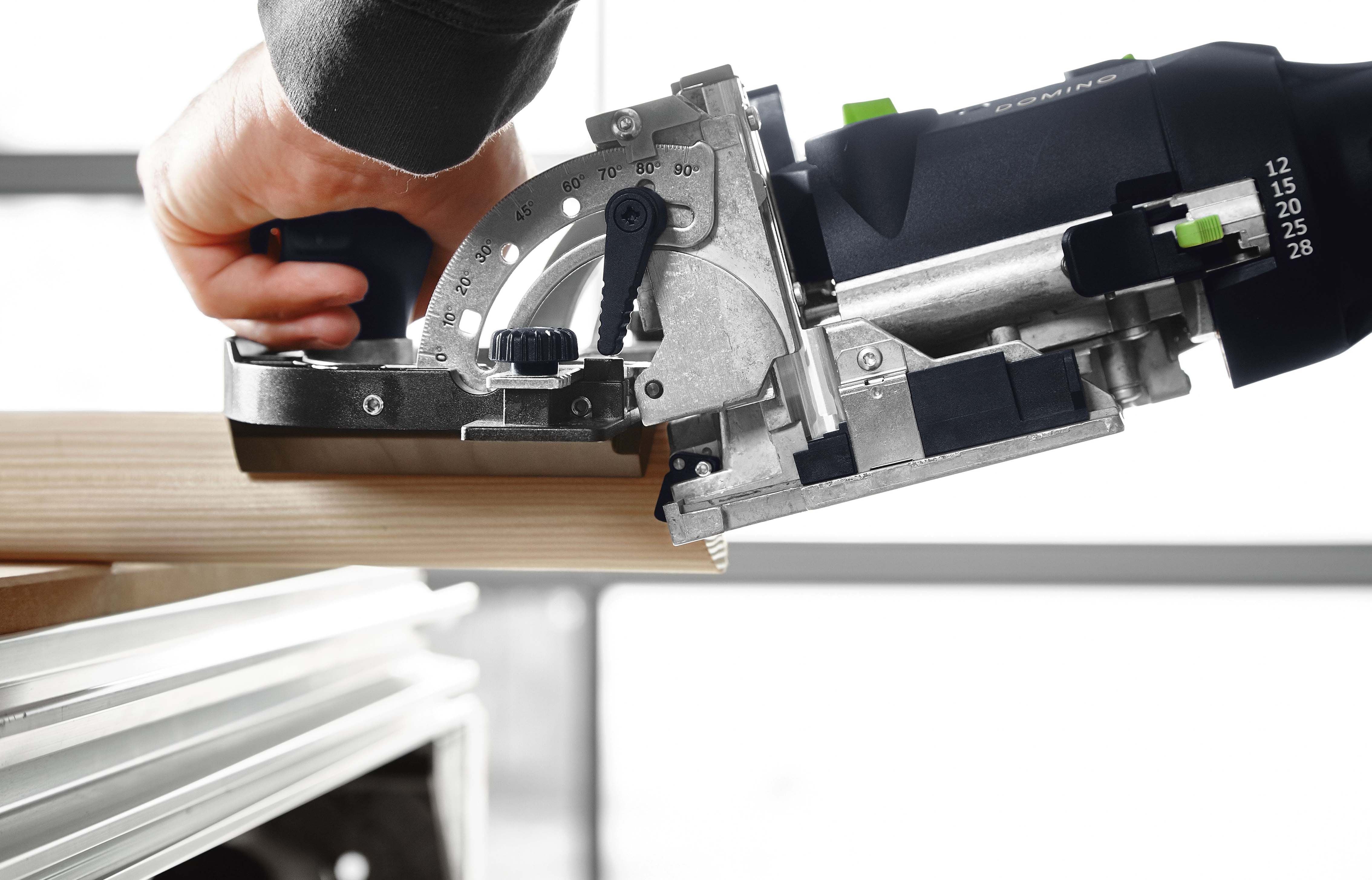 DF 500 DOMINO Joining Machine in Systainer 576416 by Festool