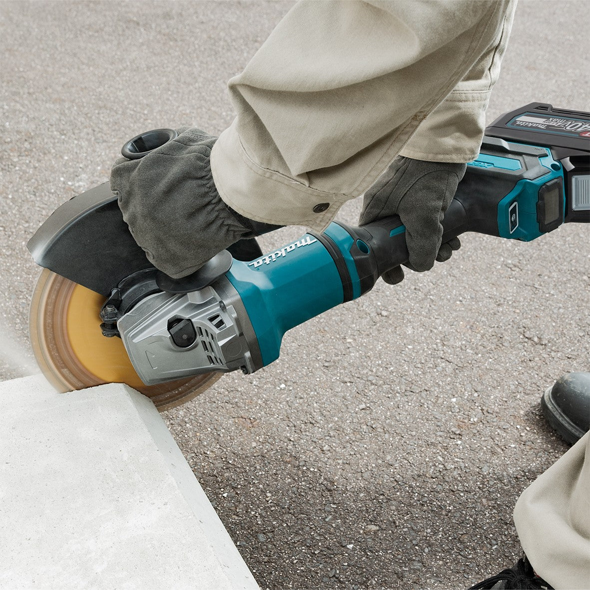 40V 230mm (9") Brushless Angle Grinder Bare (Tool Only) GA038GZ by Makita