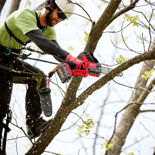 M18 FUEL™ Hatchet™ 8" (203MM) Pruning Saw (Tool Only) M18FHS80 by Milwaukee