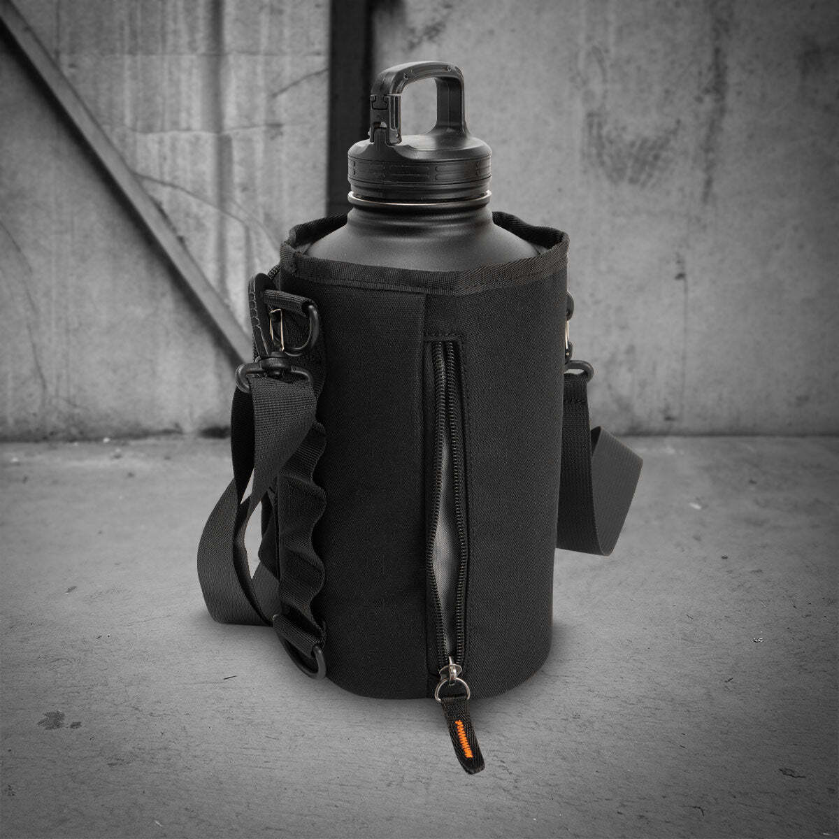 1950ml Bottle Carry Pouch M42C1950-1BK by Moondyne